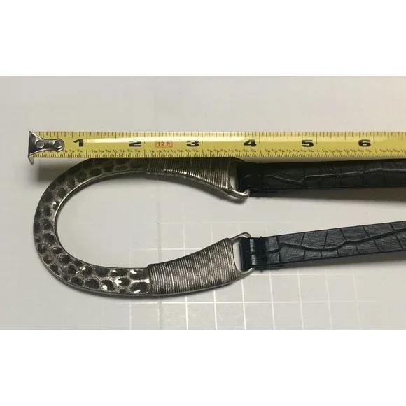 Chicos Black Leather Hip Belt Adjustable Pewter Boho Horseshoe Buckle M/L 31-44” - Picture 15 of 16